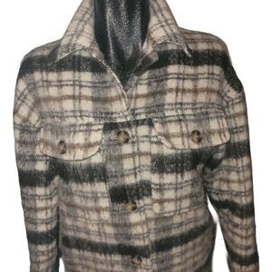 Universal Thread Cream and Black Plaid Wool Blend Shacket XS